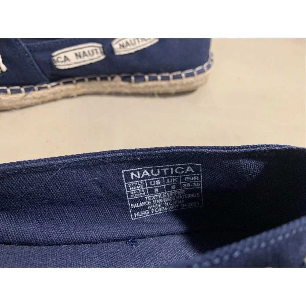 Nautica Shoes Womens 8 Navy White Nautical Canvas Flats Slip Ons Coastal Boat - Picture 6 of 7